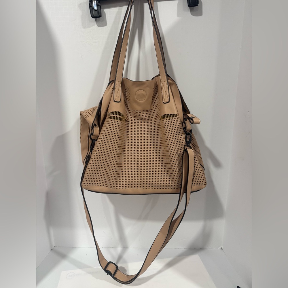 Lily & Ivy Chic Tan Perforated Shoulder Bag